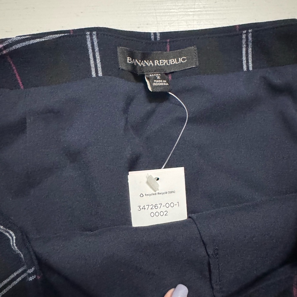 Banana Republic Plaid Skirt - Picture 4 of 4